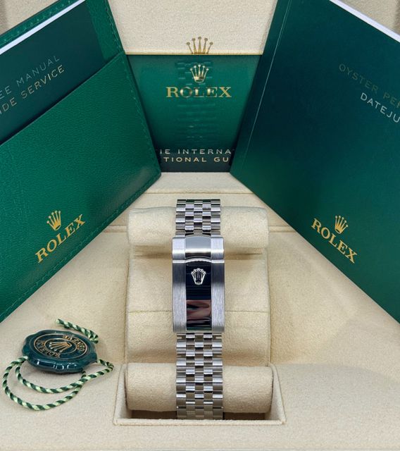 Rolex Datejust 41 126334 Image 3